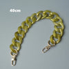 Bolsa de cadena de resina verde lima de 40 cm con cierre dorado.