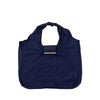 Sac de courses pliable en nylon marine avec un accent en cuir rectangulaire