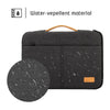 Housse d'ordinateur portable noire et imperméable avec sangle orange et pavé circulaire imperméable.