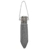 Silberne Vintage-Münztasche mit langer Kette und strukturiertem Metallkörper
