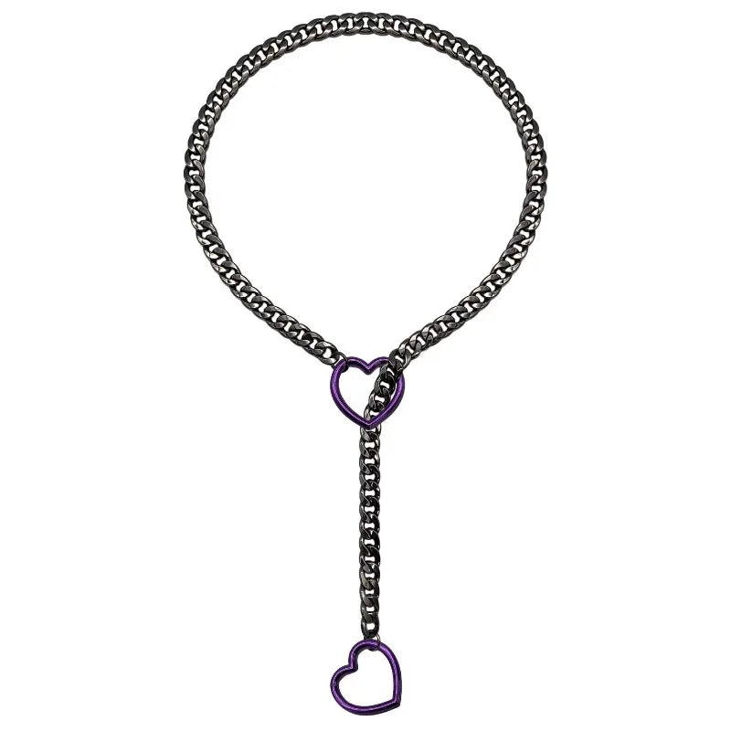 Silberne Edelstahl-Cuban-Kette mit Herzanhänger.