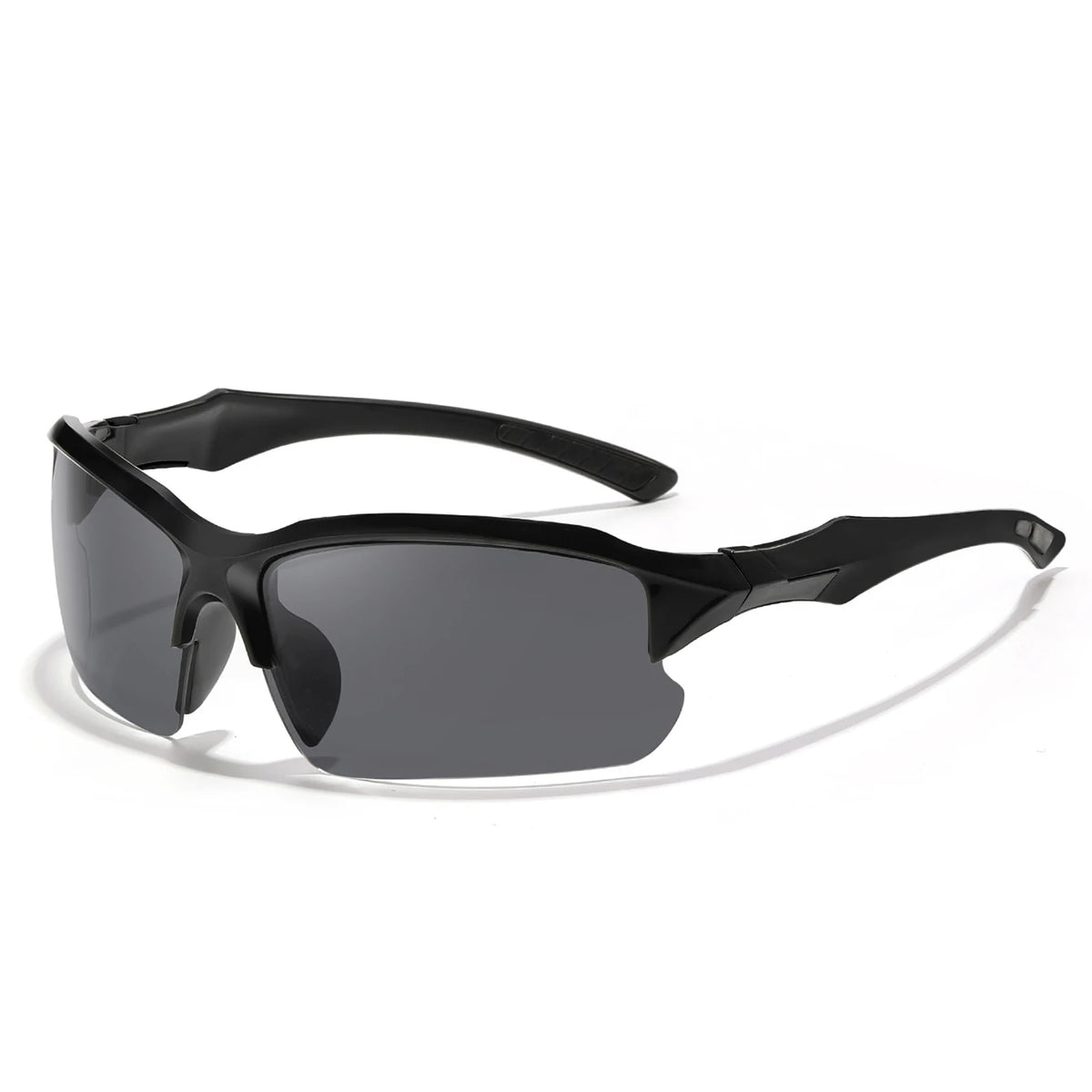 Gafas deportivas polarizadas negras con lentes oscuros y montura negra