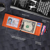 Portefeuille bi-pliable orange avec emplacements pour cartes et un clip de billets sur une surface texturée sombre.