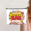Bolsa de almacenamiento cosmético blanca con ilustración colorida de comida rápida como una hamburguesa y helado.