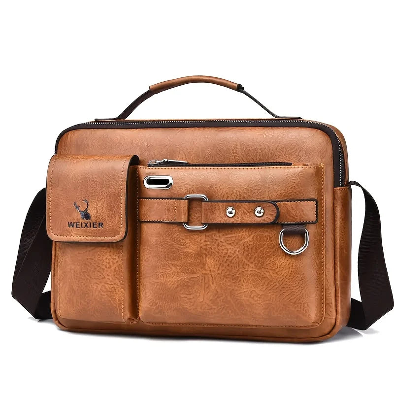 Sac bandoulière en cuir synthétique marron avec une bretelle et un rabat.