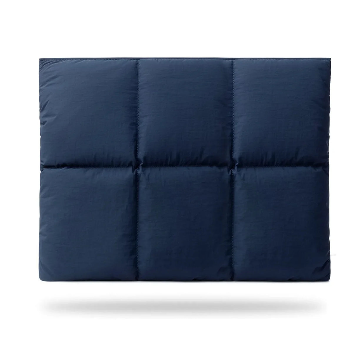 Manchon d'ordinateur portable rembourré à pois, bleu marine, matelassé et avec motif en losange cousu
