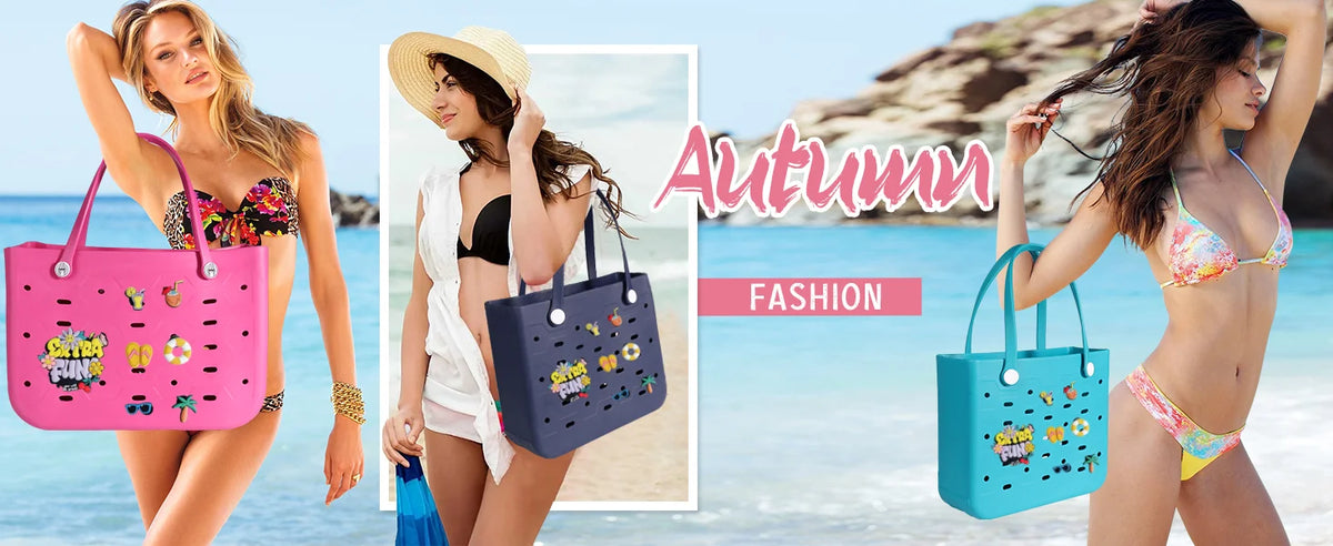Trois femmes modélisant de grands sacs de plage en caoutchouc EVA imperméable rose, bleu foncé et sarcelle sur une plage.