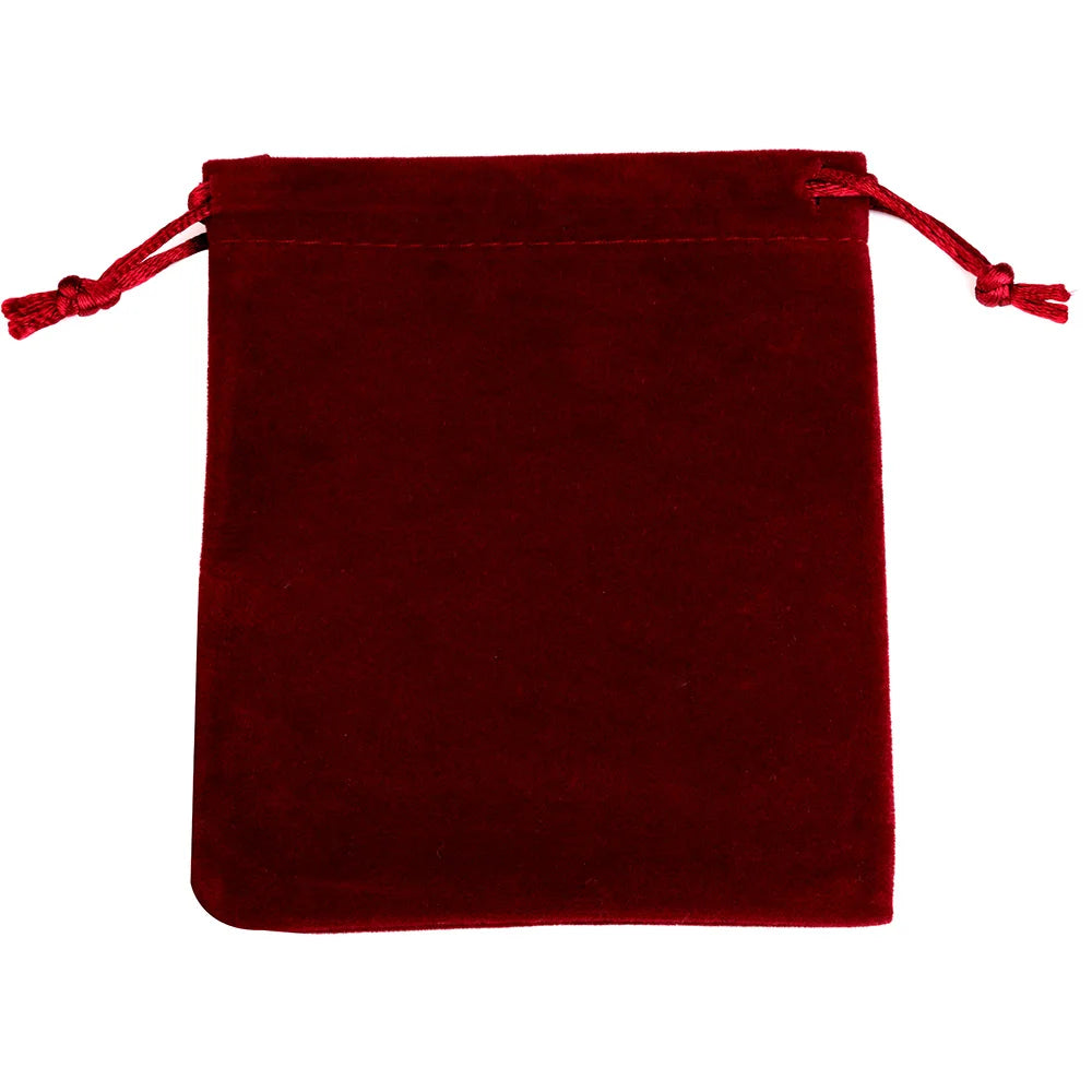 Bolsa de regalo de terciopelo rojo intenso con cordones de borla.