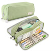 Étui à crayons vert clair multi-compartiments avec fermeture éclair montrant des stylos et des crayons.