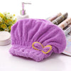 Lazo de microfibra morado para el cabello y toalla de baño con acento dorado