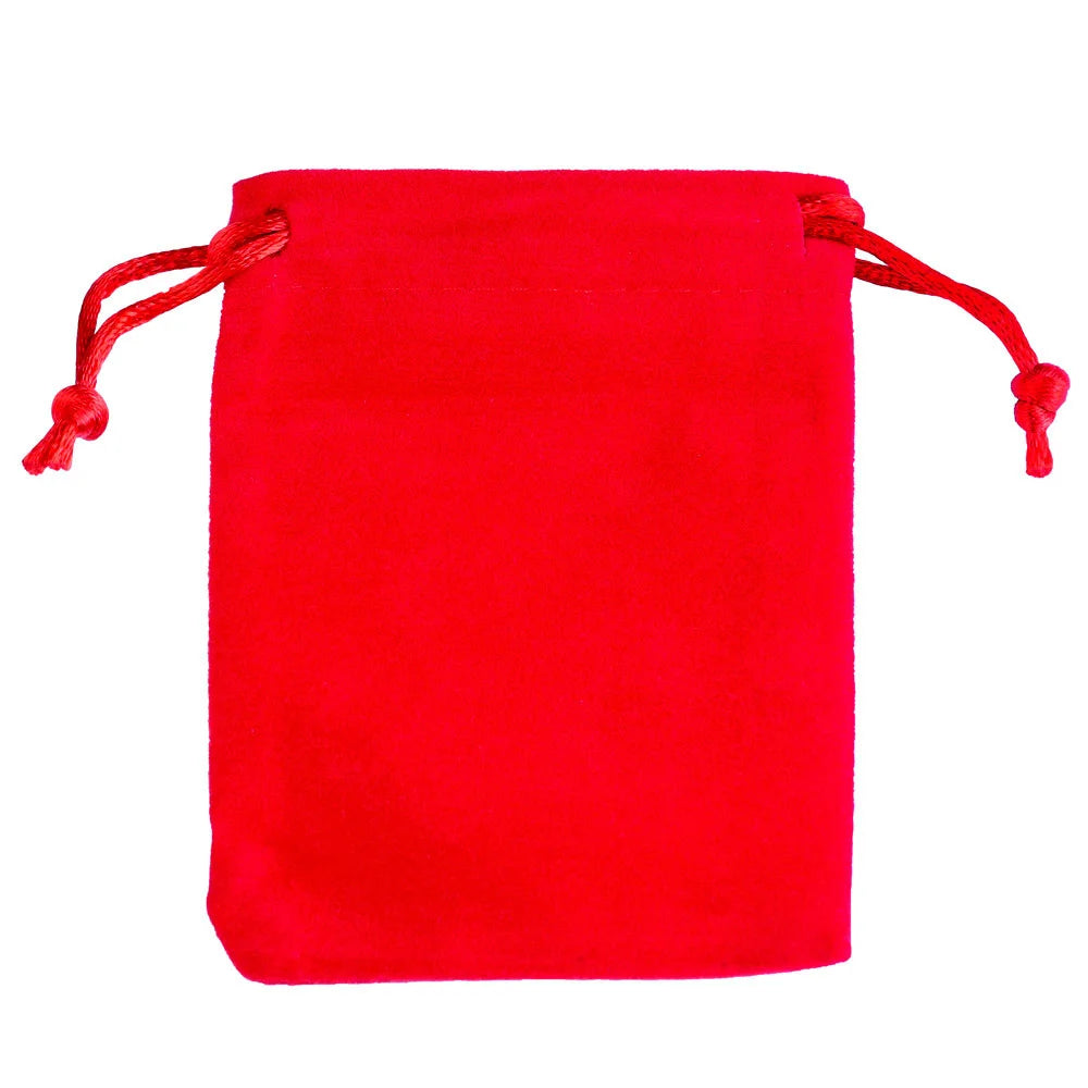 Bolsa de regalo de terciopelo rojo brillante con cordones rojos.