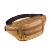 Sac à taille en cuir véritable beige pour homme avec une sangle marron foncé et des compartiments zippés.