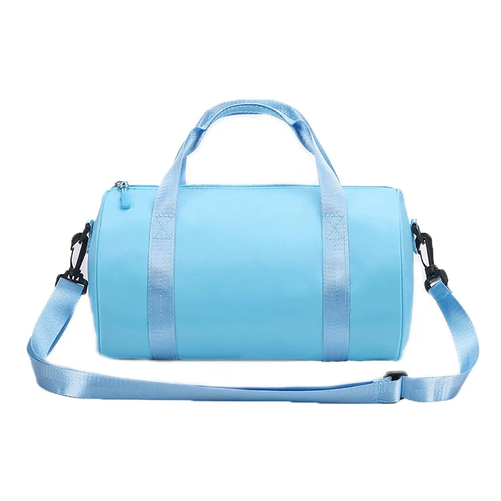 Hellblaue Nylon-Mini-Sporttasche mit Griff und Trageriemen