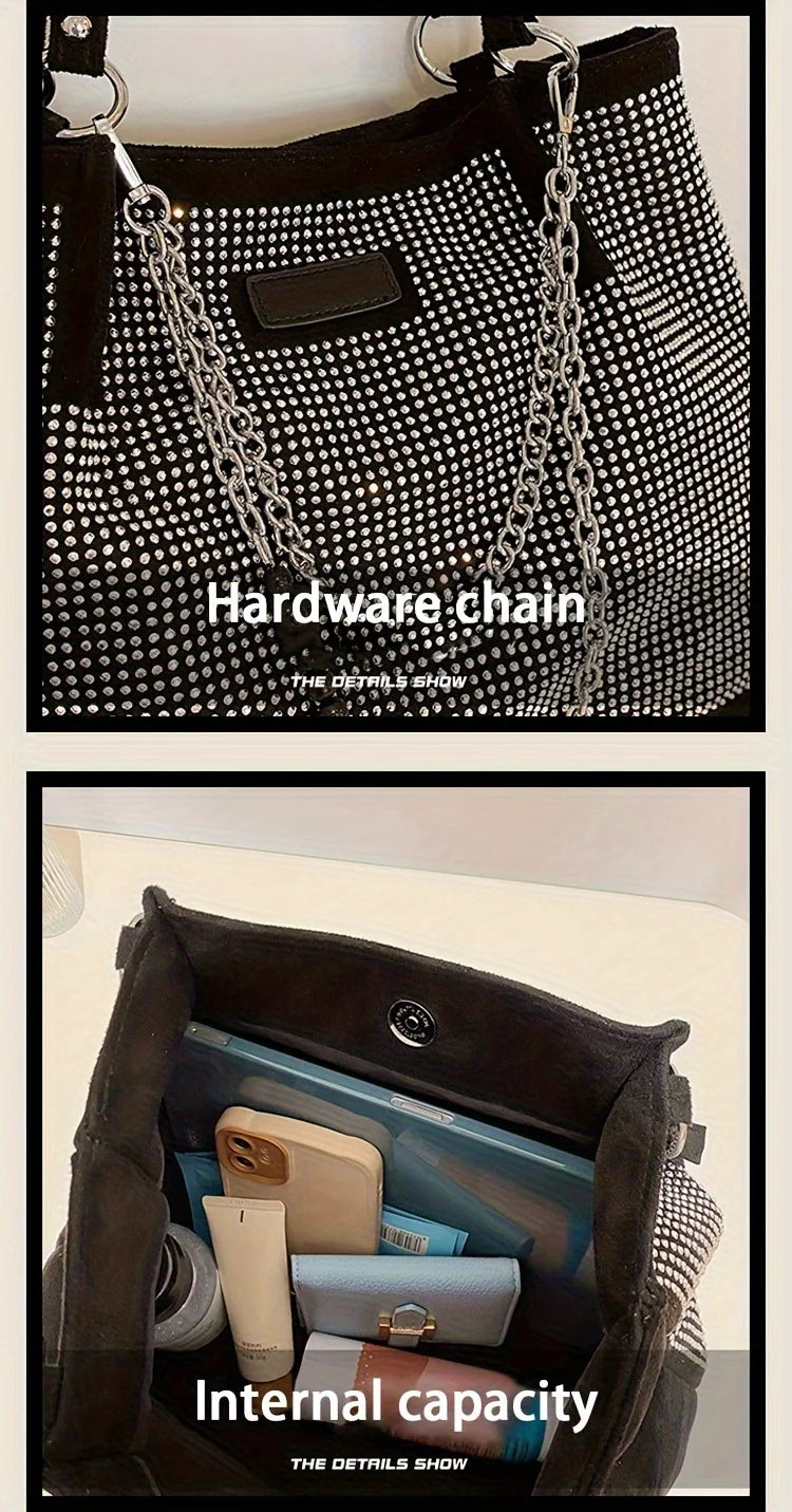 Nahaufnahme einer schwarzen Pailletten-Rhinestone-Schultertasche, die die Hardware und die interne Kapazität zeigt.