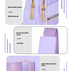 Détail d'un sac bandoulière à motif matelassé violet, montrant la fermeture éclair, la sangle et les ajustements.