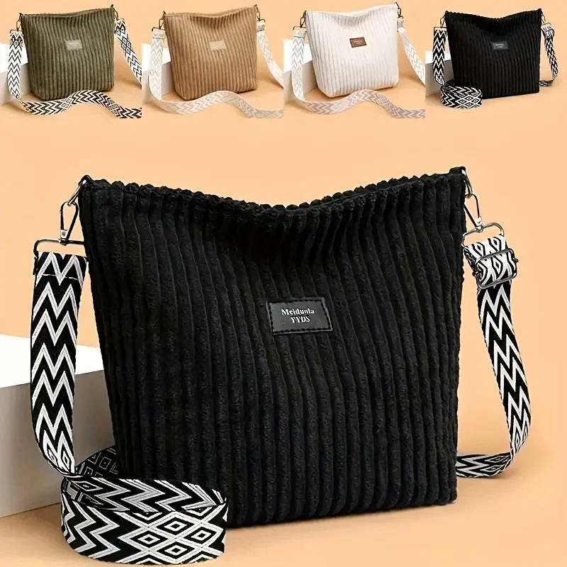 Sac à épaule et bandoulière côtelé en velours de coton noir avec des bretelles à motifs blancs