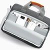 Housse d'ordinateur portable grise avec doubles poches avant et arrière pour accessoires comme une souris, un bloc d'alimenta
