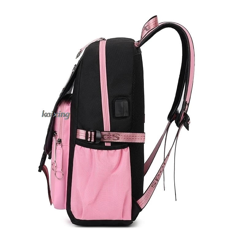 Schwarze und pinke Leinenschul-Rucksack-Set mit verstellbaren Trägern und Taschen.