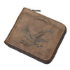 Cartera de cuero marrón grabada con un diseño de águila vintage.