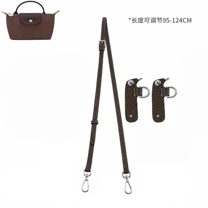 Kit de correa de cuero para bolsos mini, mostrado con un bolso de cuero marrón y correas ajustables