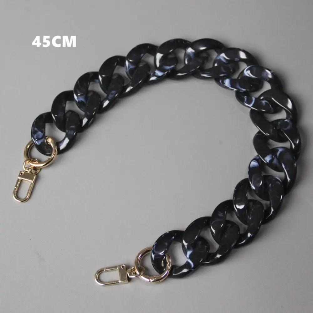 A black acrylic resin detachable bag chain strap measuring 45cm.