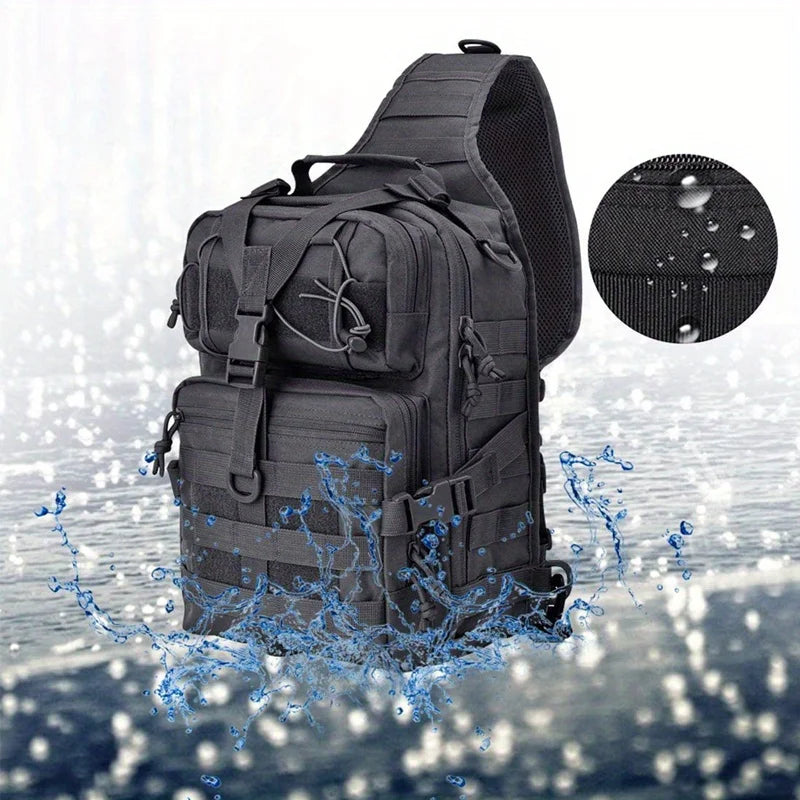 A black sling backpack is shown splashing water, with a circular cleaning disc nearby.