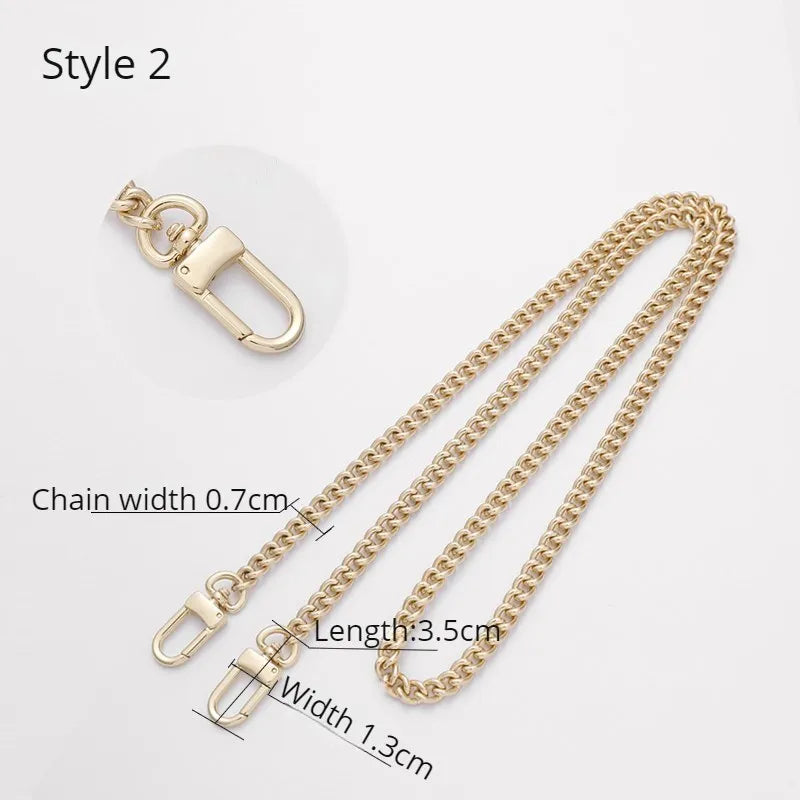 A gold chain strap with a clasp is shown, measuring 3.5cm in length and 1.3cm in width.