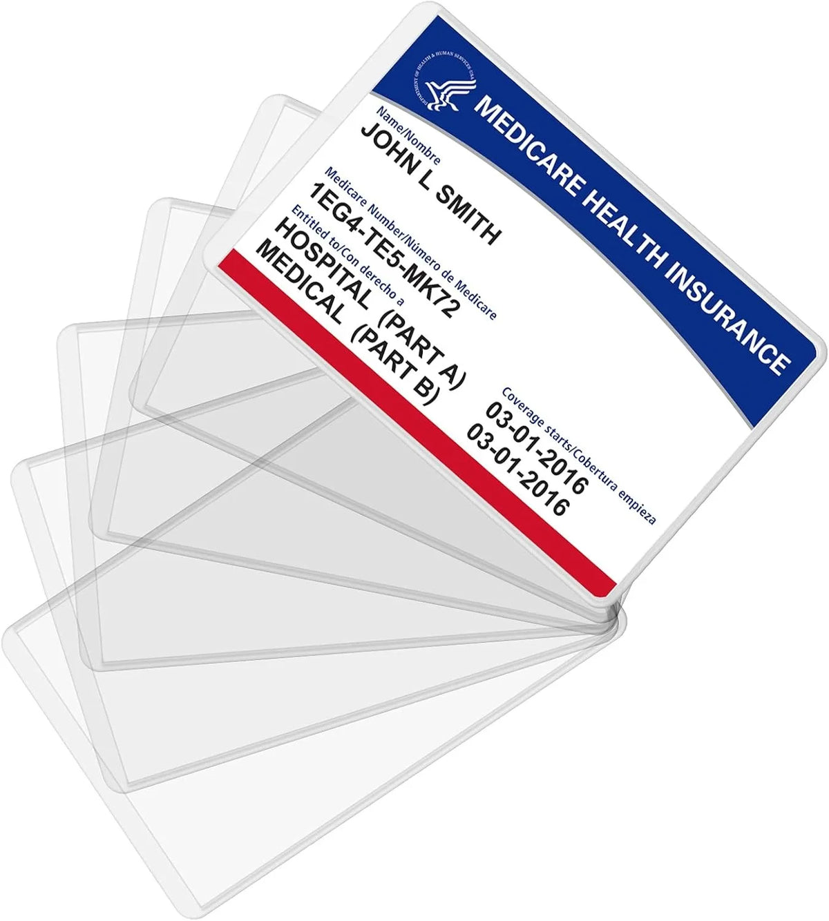 Une pile de pochettes protectrices en PVC transparentes, dont une affiche une carte d'assurance maladie Medicare.
