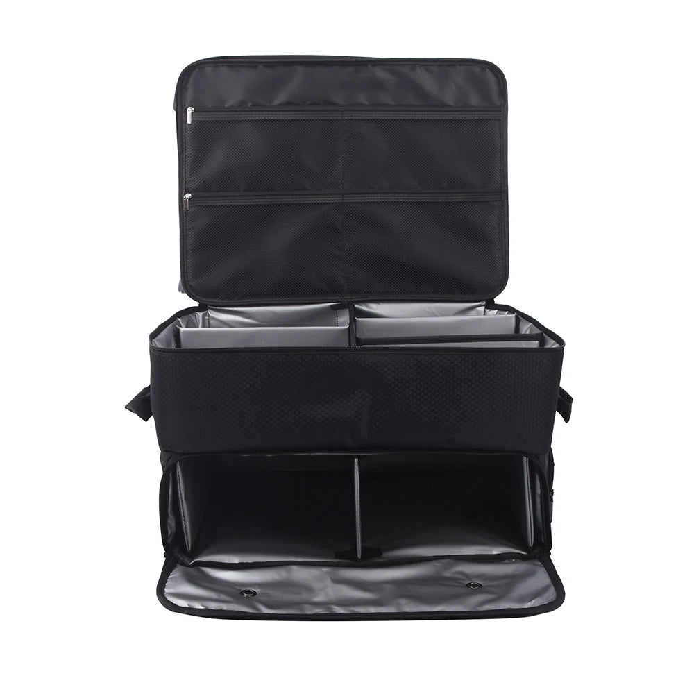 Schwarzer wasserdichter Kofferraum-Organizer zum Aufbewahren von Schuhen und Accessoires.