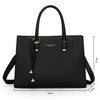 Schwarze Leder-Tasche mit goldfarbener Hardware, frontale Ansicht.