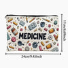 Bolsa de cierre de lienzo blanco con artículos médicos como pastillas y herramientas.