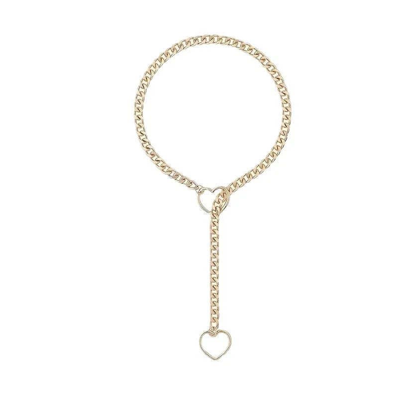 Zartes goldfarbenes Edelstahlherz-Kettchen mit Cuban-Kette-Design.