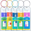 Un juego de soportes para etiquetas de equipaje de crucero con etiquetas de varios colores y fundas de plástico transparente.