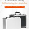 Boîte à outils en alliage d'aluminium argenté, mettant en valeur sa conception portable et durable.