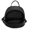Schwarzer atmungsaktiver gesteppter Kunstleder-Daypack mit Topgriff und offener Klappe.