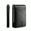 Estuche para tarjeta de fibra de carbono para hombres negro, visto en vertical y horizontal.