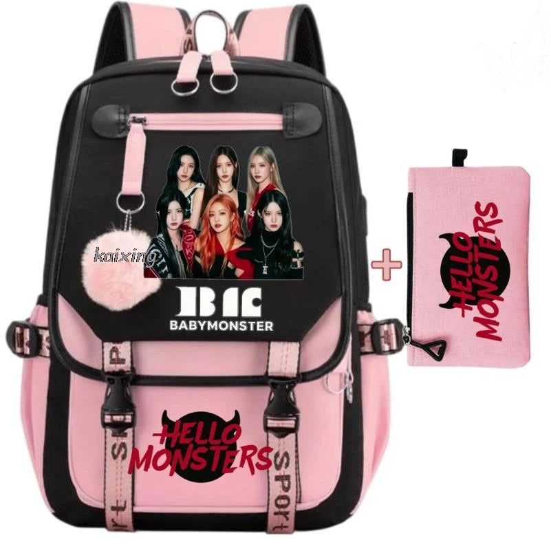 Rosa und schwarz karierte Canvas-Rucksack-Set mit Hello Monsters-Charakteren vorne
