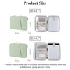 Funda protectora verde para tableta o portátil, mostrada plegada y abierta.