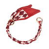 Tiefrote Seidenschal-Tasche mit kariertem Muster und goldfarbenen Schnallen.