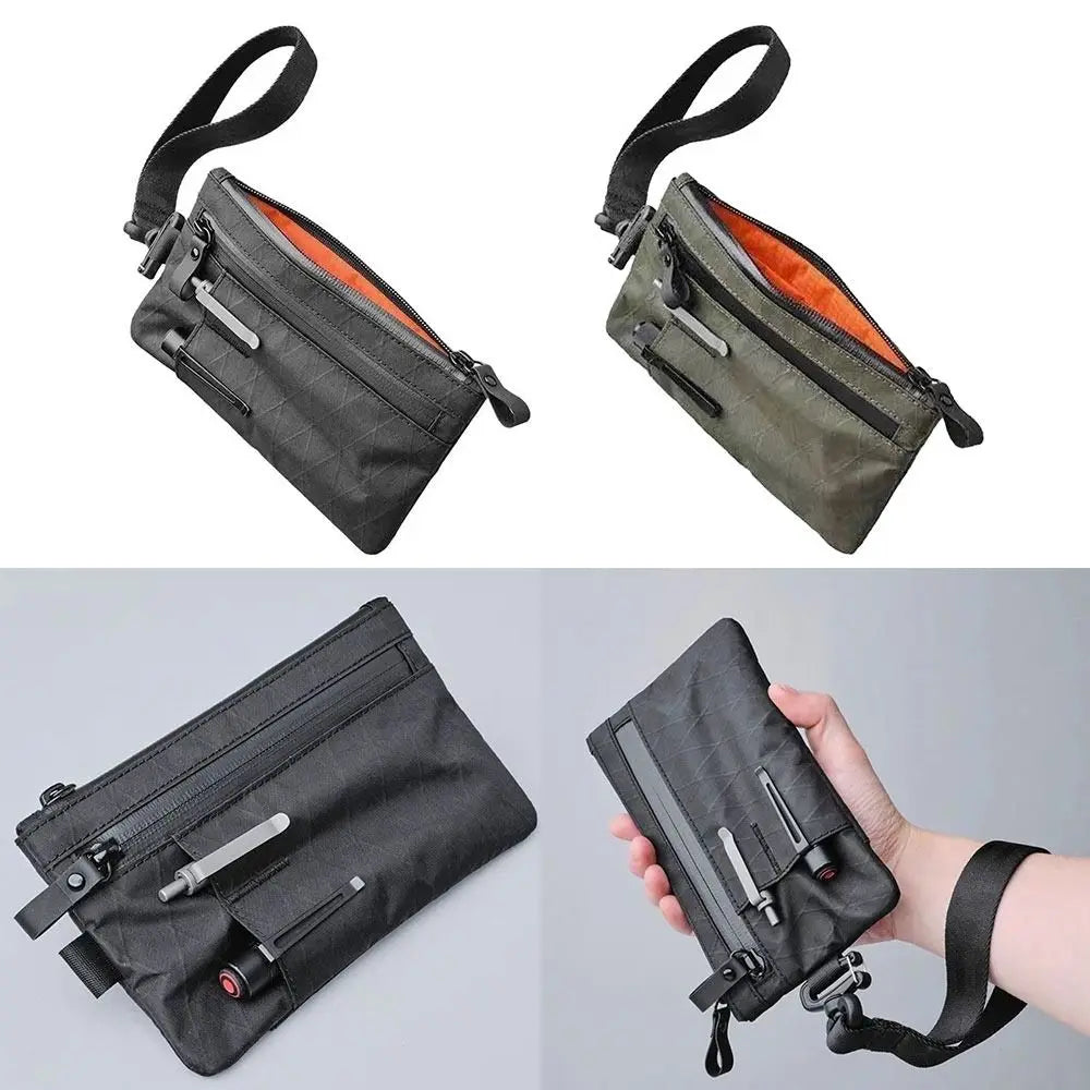 Schwarzes RFID-blockierendes Herren-Reise-Wallet und Kartenhalter in verschiedenen Winkeln
