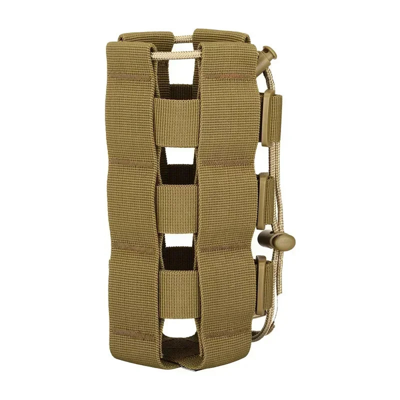 Pochette pour bouteille d'eau tactique olive drab, conçue pour l'équipement de plein air