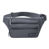 Petit sac banane imperméable gris foncé avec sangle et compartiments zippés.