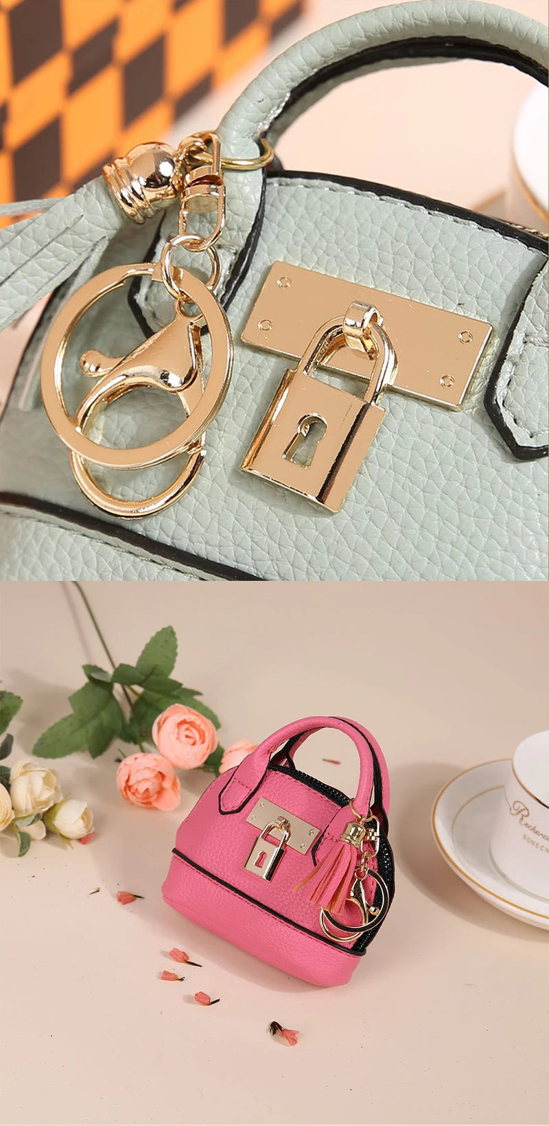 Portefeuille en PVC rose de luxe avec chaîne dorée et porte-clés, attaché à un sac matelassé vert clair.