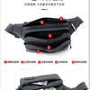 Petit sac banane noir imperméable montrant cinq compartiments intérieurs et divers petits objets.